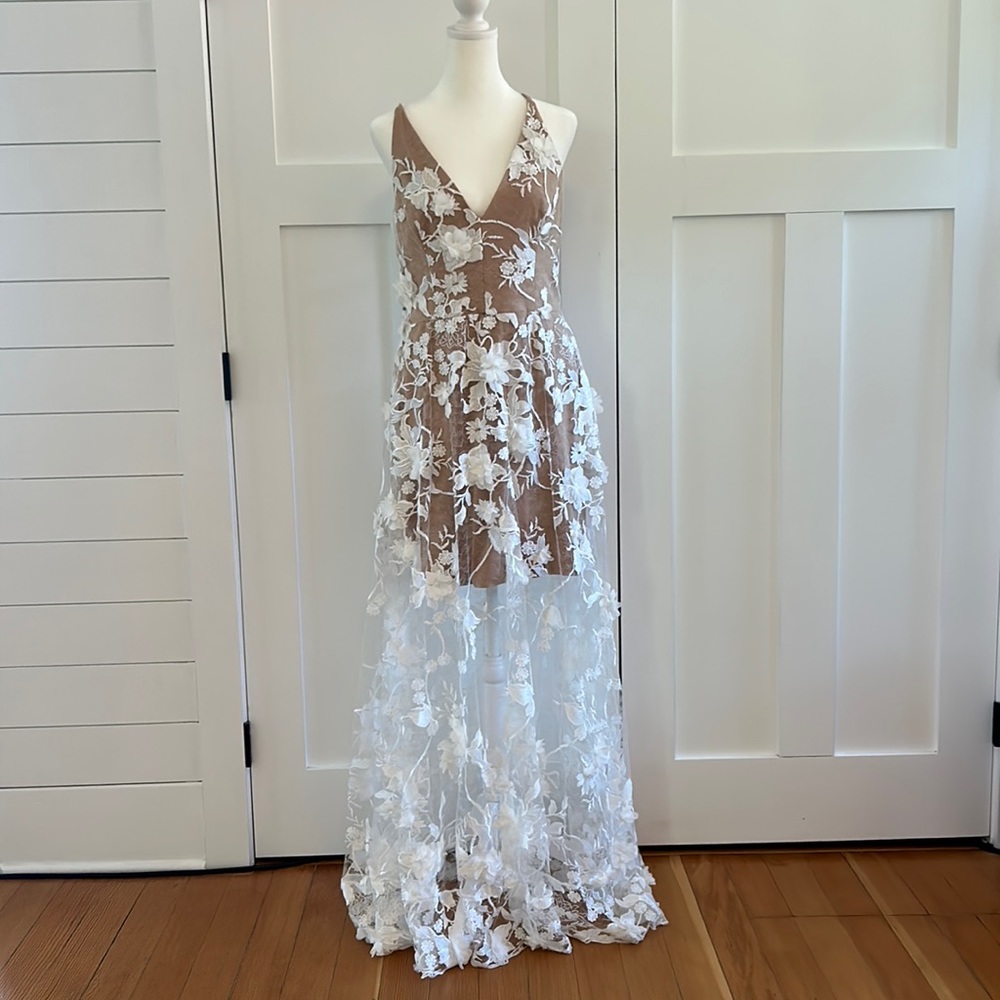 Dress the Population Sidney Deep V Neck 3D floral gown